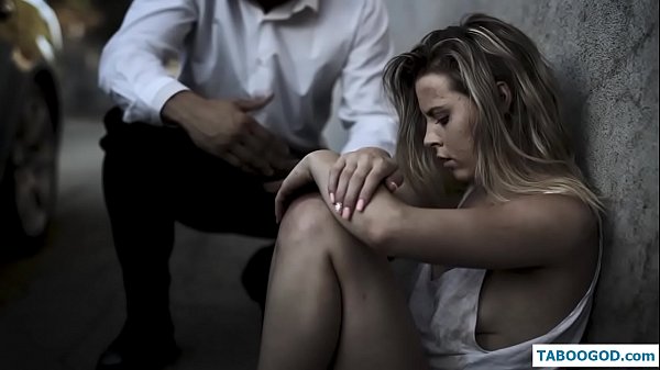 Stejjer kinky: tfajla adoloxxenti bla dar